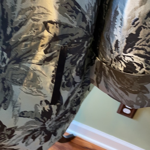 New CHICO’s Suit Jacket - Picture 2 of 4